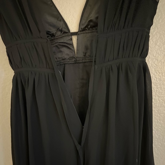 NWOT I’m All Yours Black Ruffled Maxi Dress - Picture 6 of 7